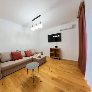 Citadela North 1br W Security And Self Check In Apartament